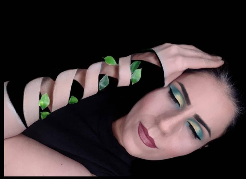 Creative face painting for birthday and anniversary by YesMona Beauty — BC